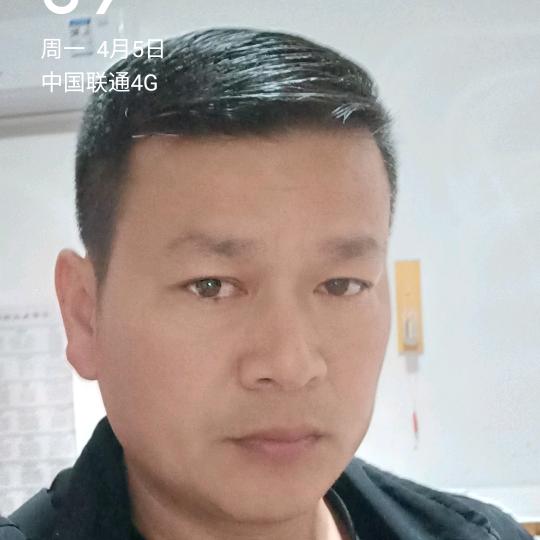 刘万华