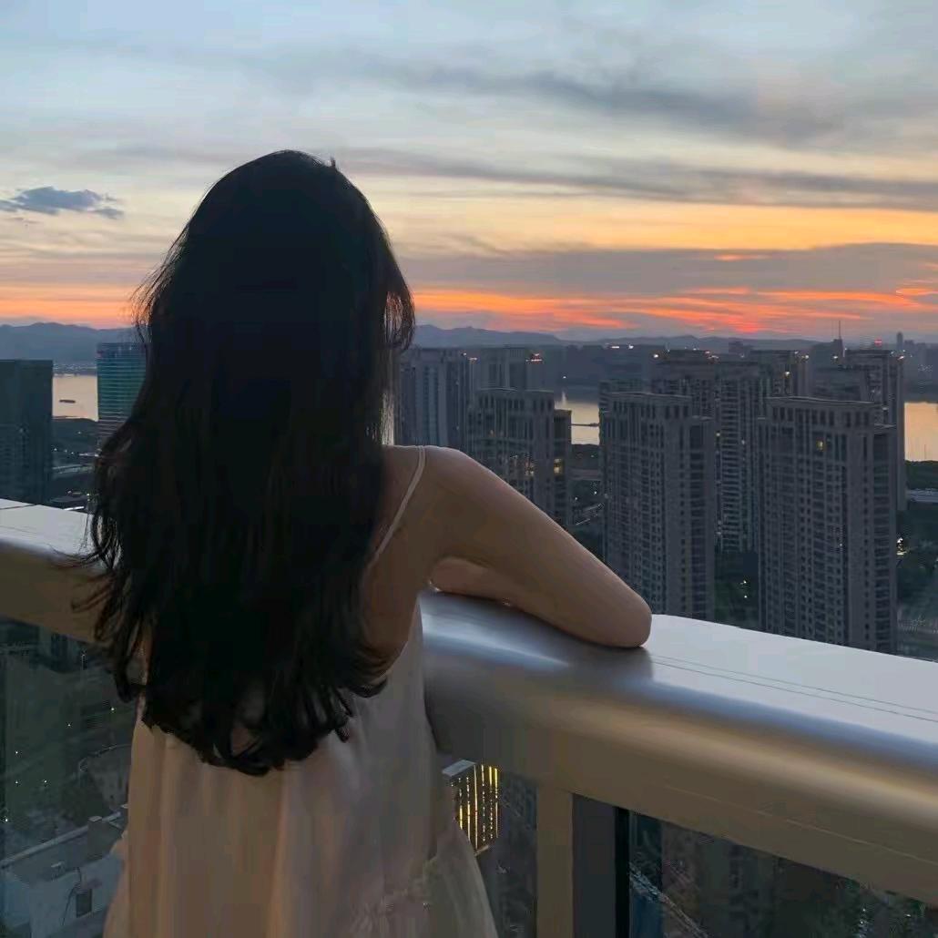 🐾半夏ಠ_ಠ 半殇💋