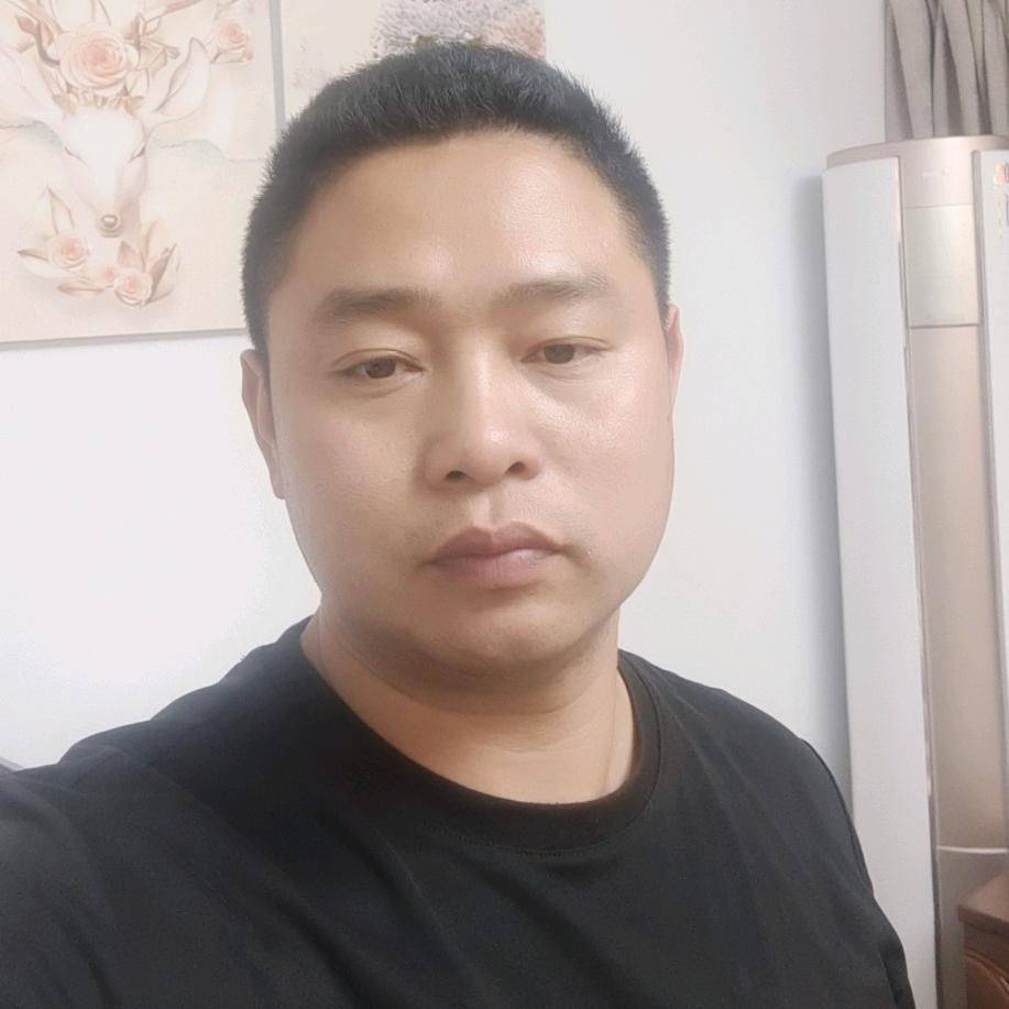 亮娜彭志军
