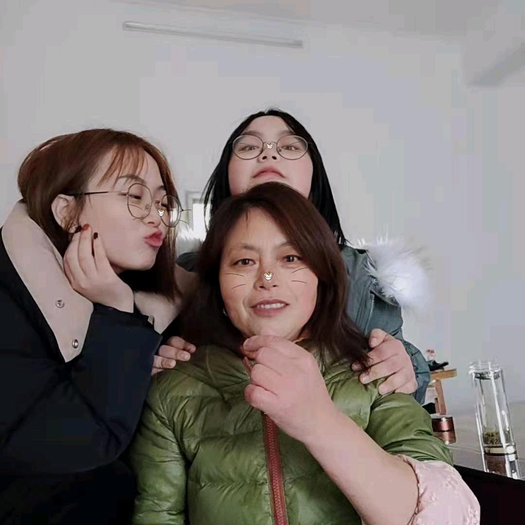 可爱如我呀！