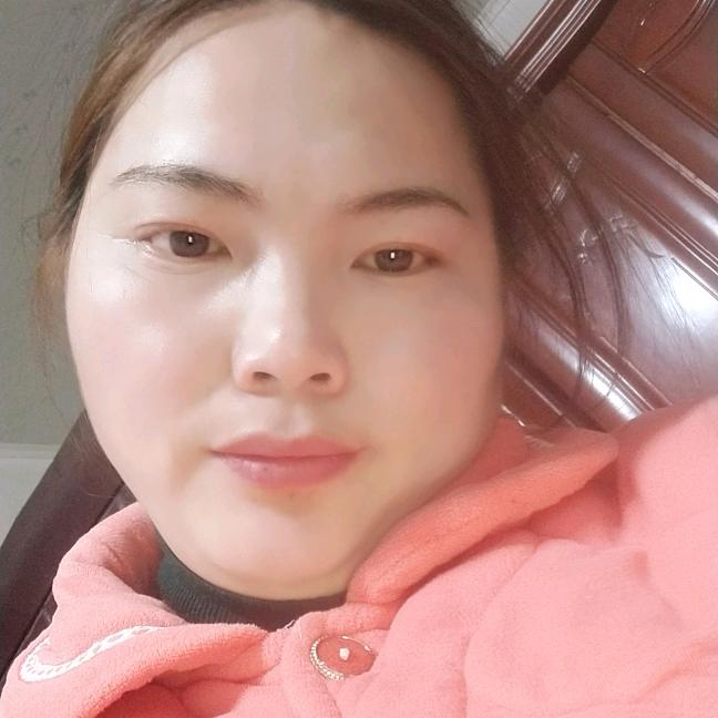 张玉梅卖鱼的