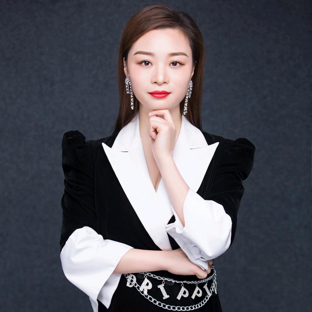菁纯伊人——艾莎科技美肤