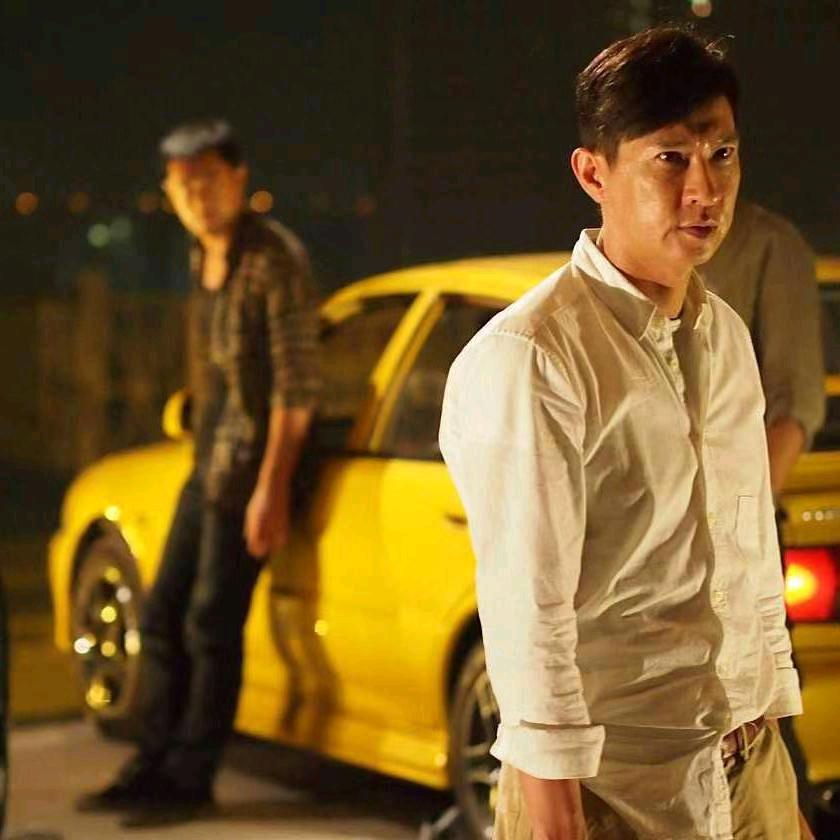 宇 。
