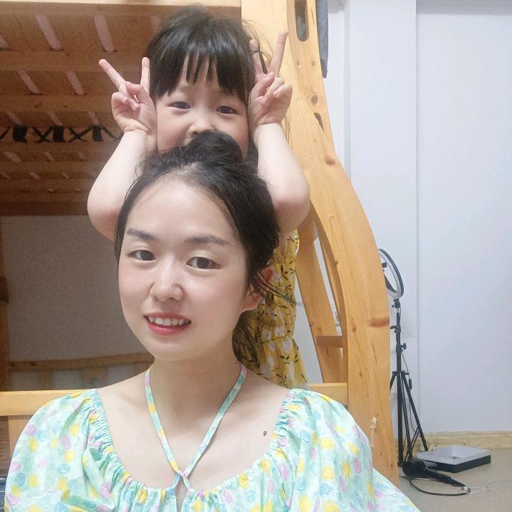 信丰螺小妞螺蛳牛杂麻辣烫