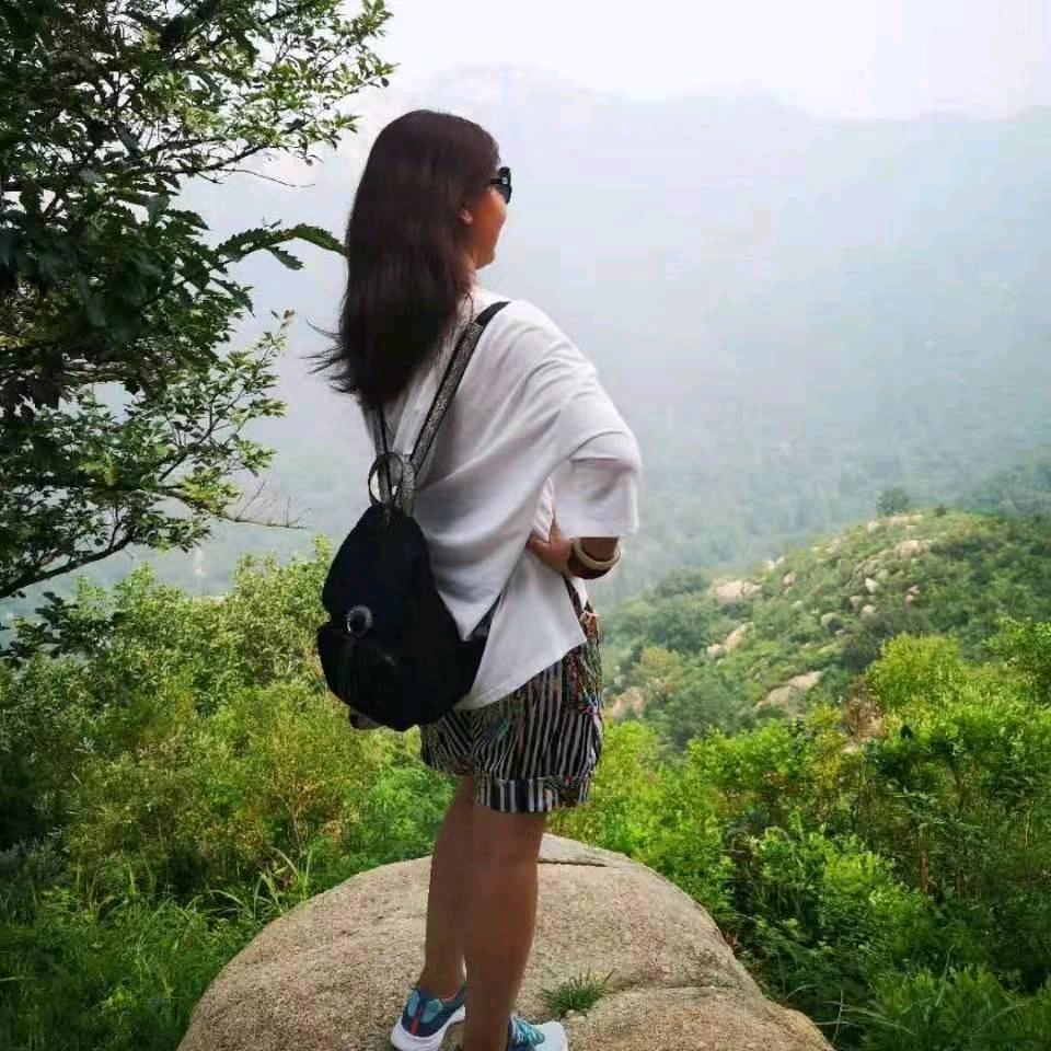 花红艳丽