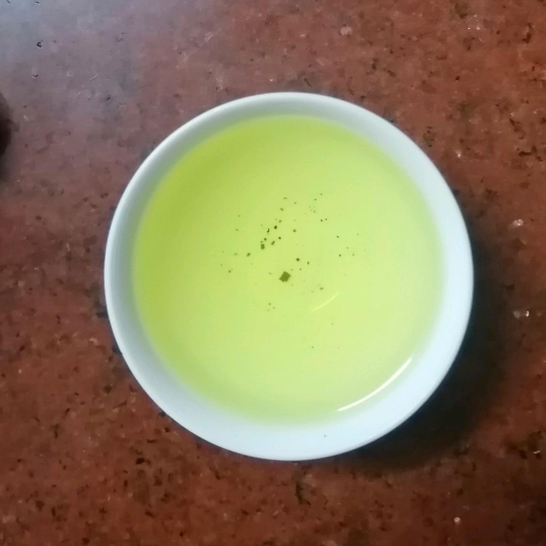 压不垮的稻草