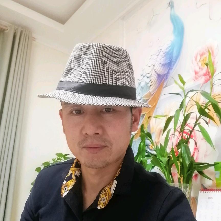 幸福是奋斗出来的.