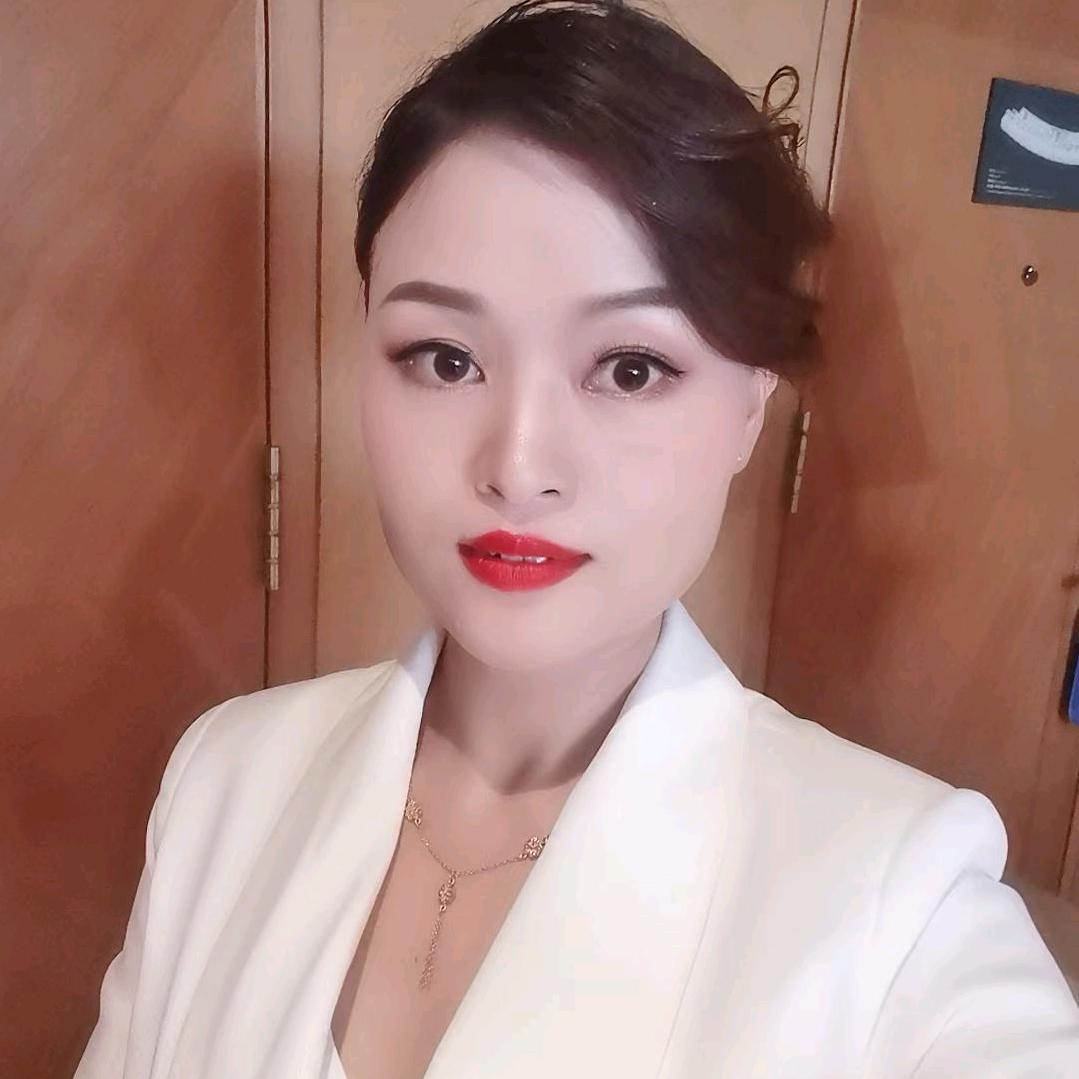 依管家何姐(不打烊)