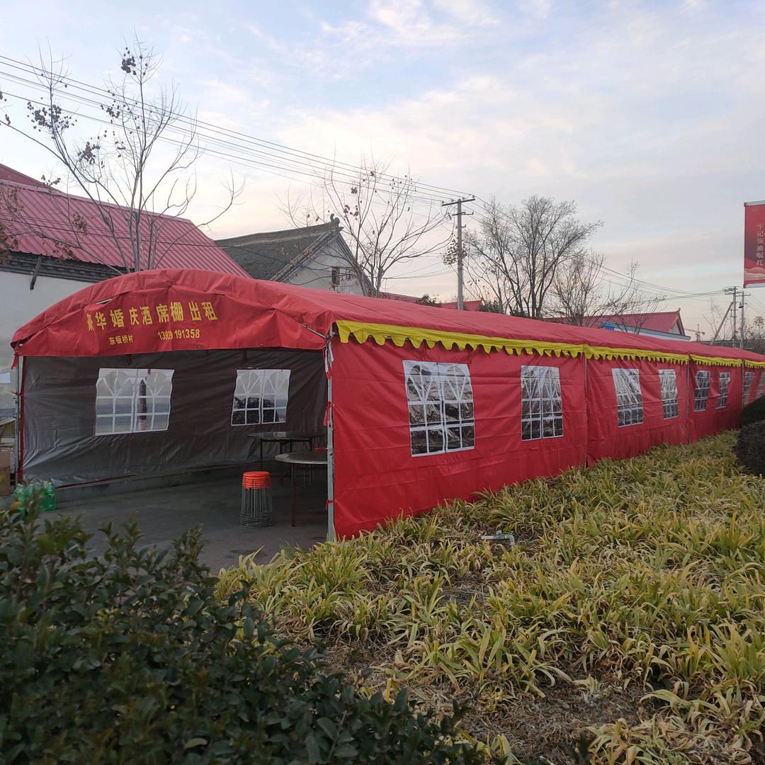 八方婚庆家具，出租豪花婚庆酒席朋包桌，