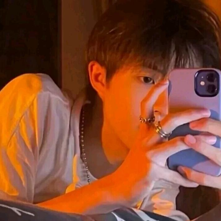 男孩👦🏻