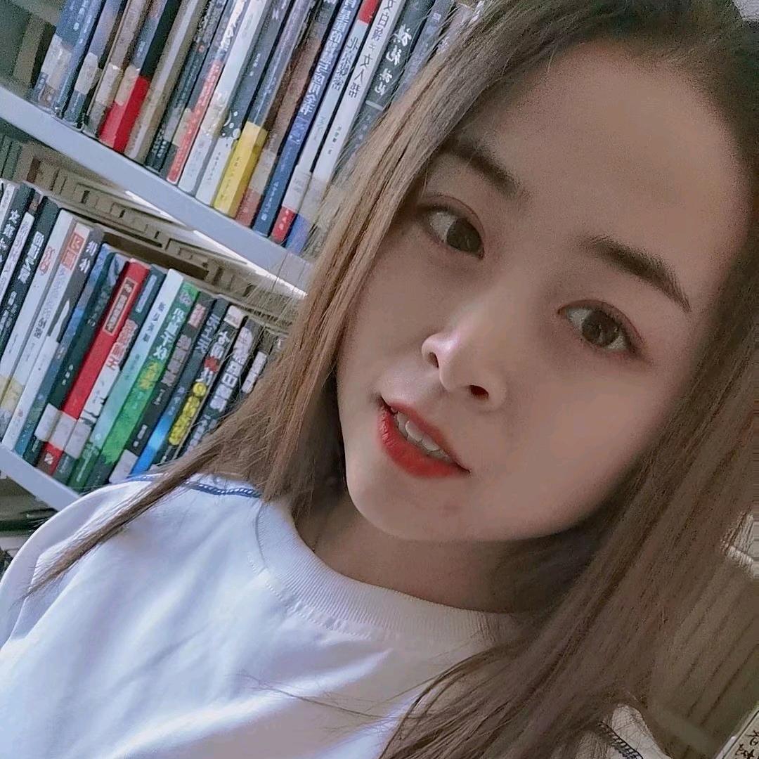 杨杨杨杨小姐（带娃中）