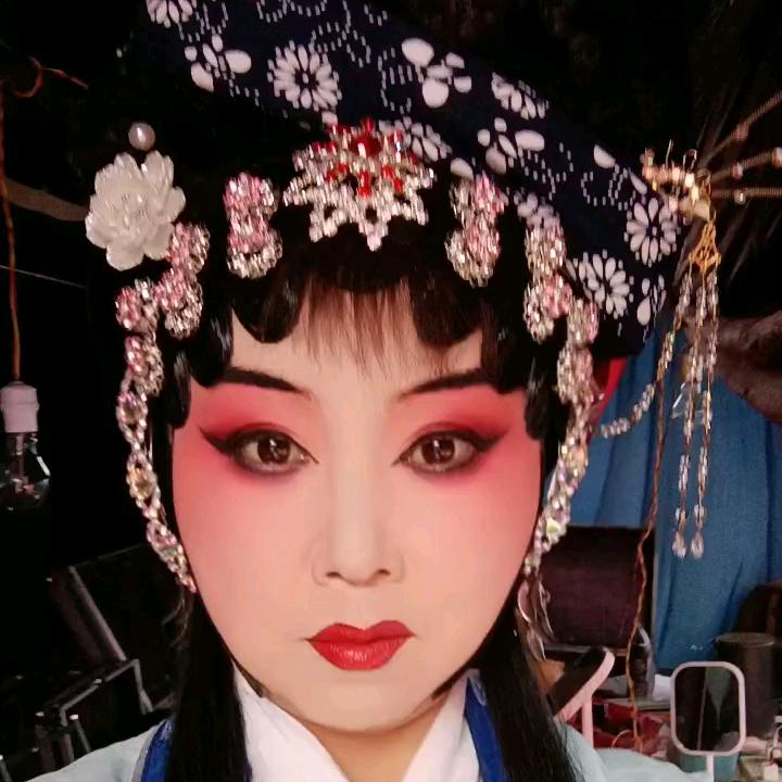 渑曲刘云