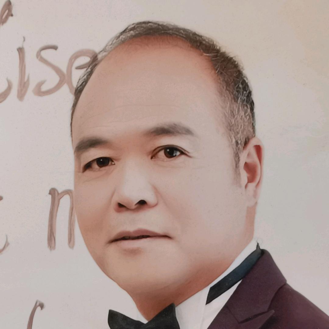 西视拧人