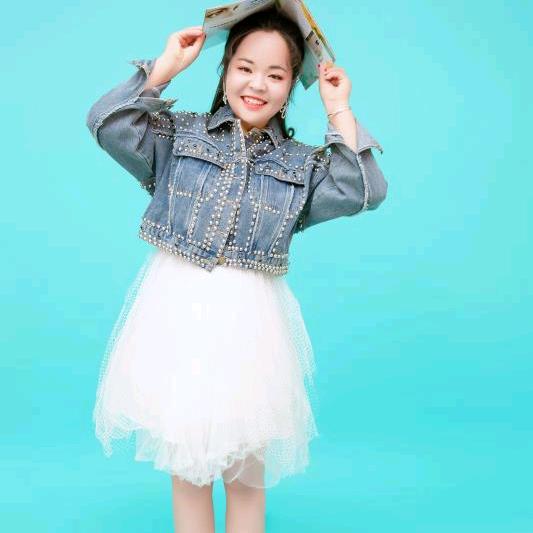 许我三千笔墨画你绝世