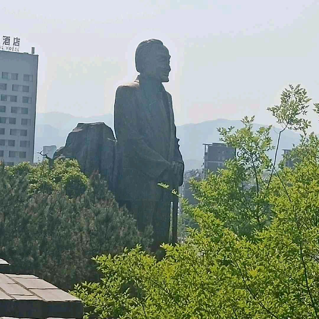 快快乐乐