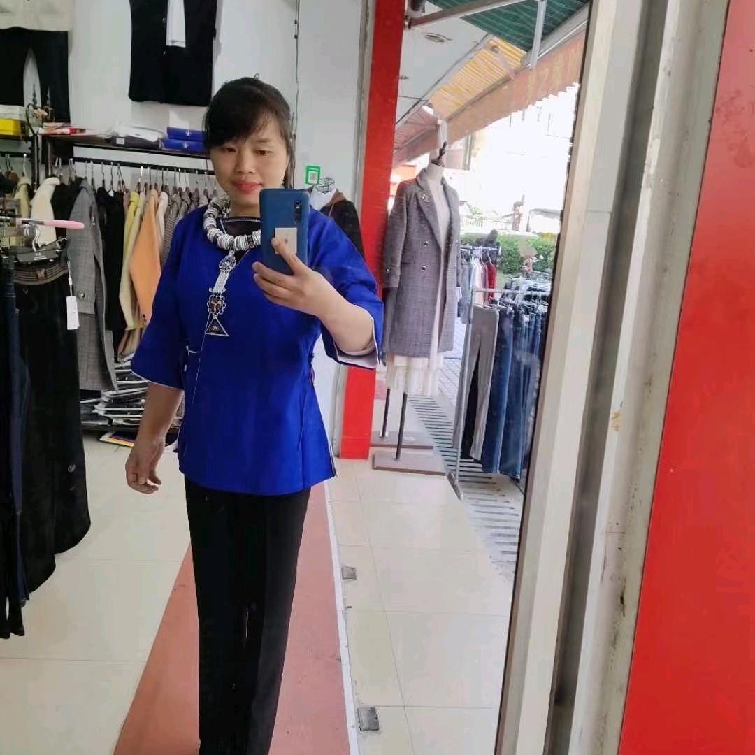 达依恋女装，《天江丽都2栋13号》