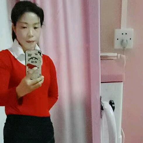雪花飘飘。