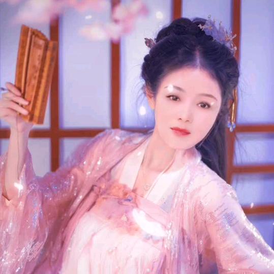 🌜月🌟儿🌛