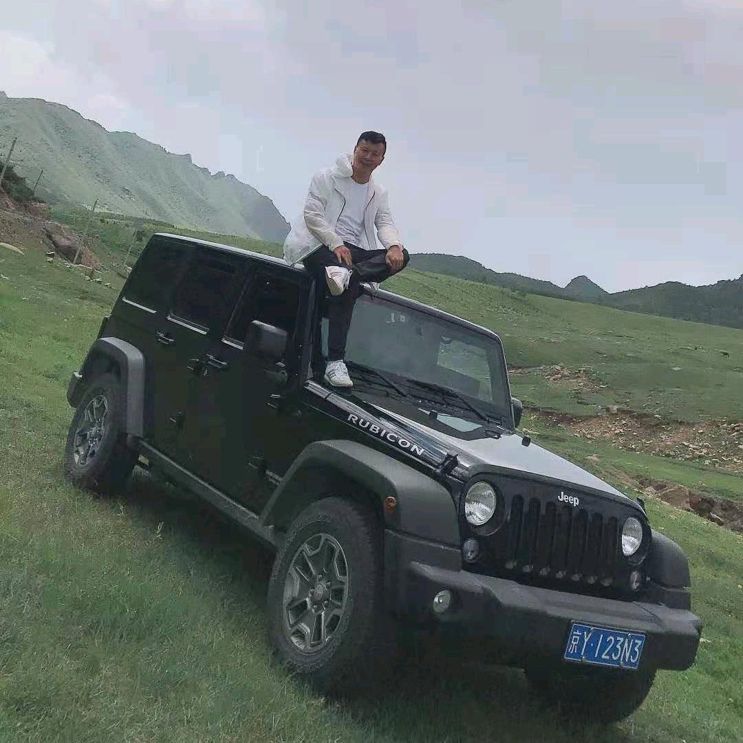 弘亮