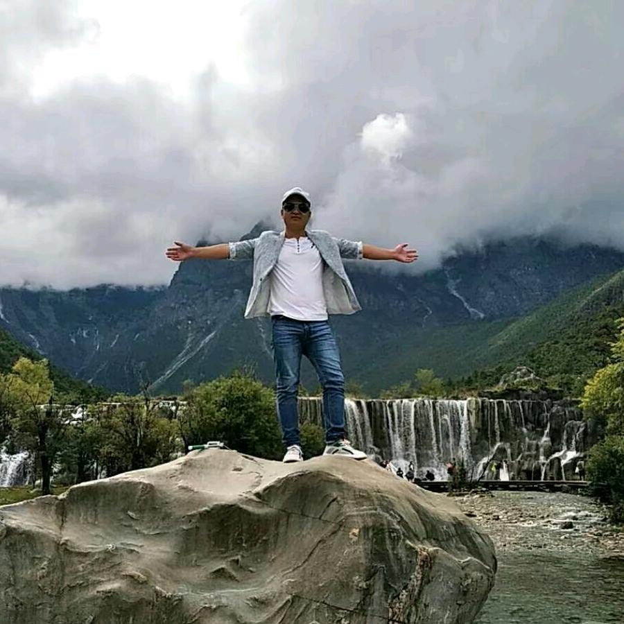 远山迷雾💍