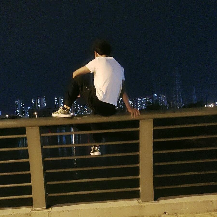 没有悲伤只有爱