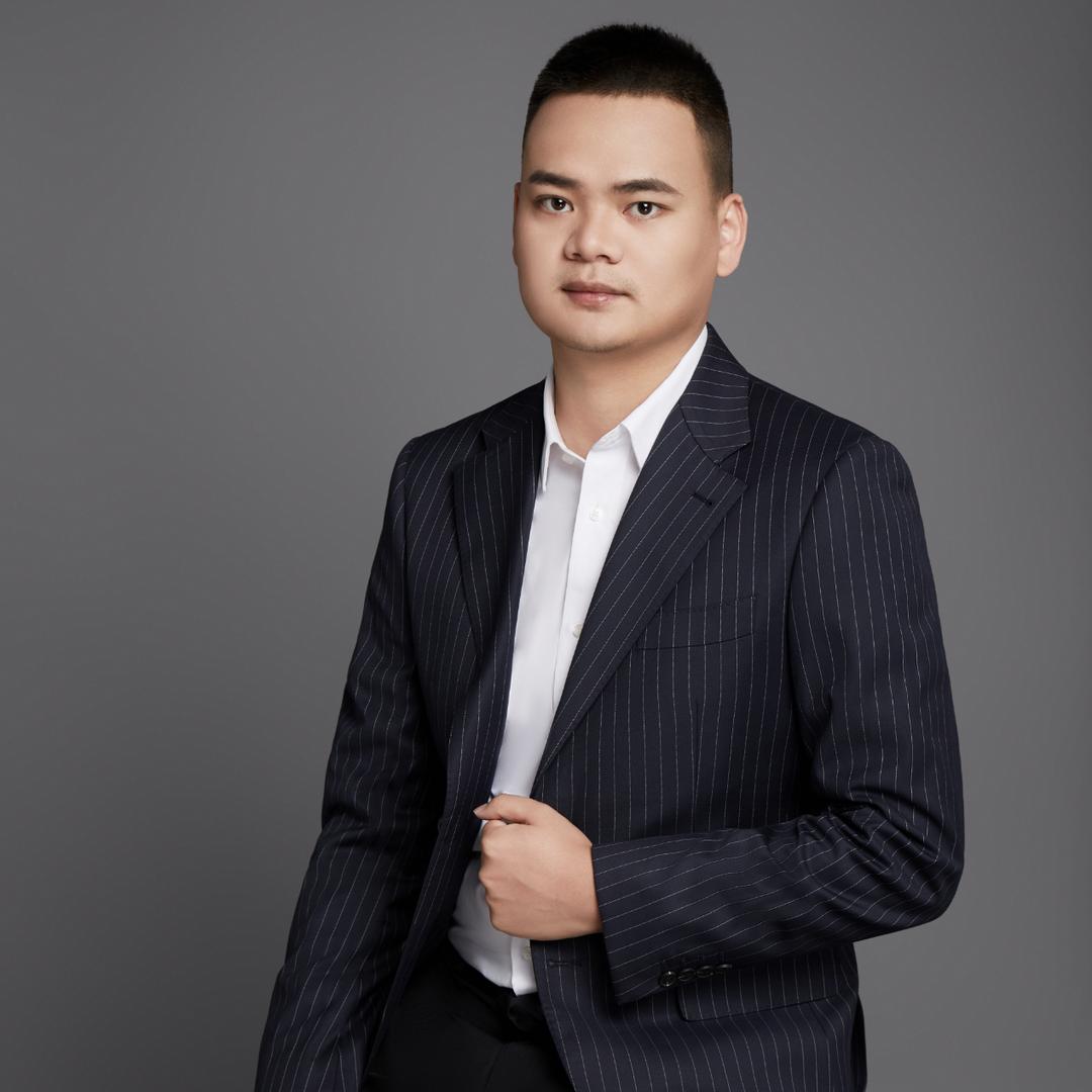 黄州设计师陈绩