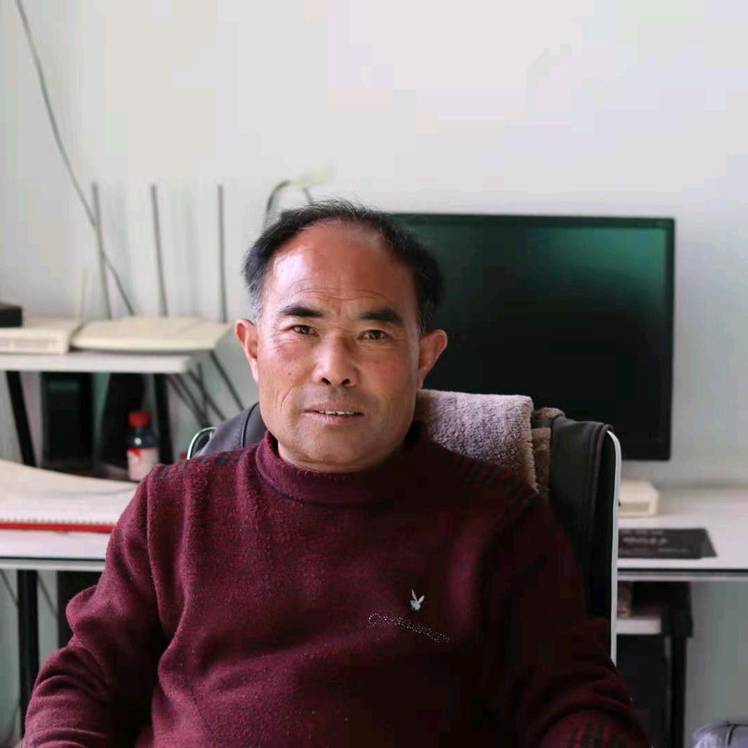 芊翌爷爷
