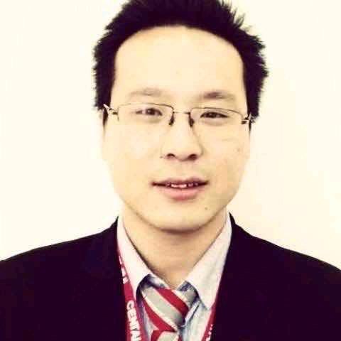 我见青山多妩媚