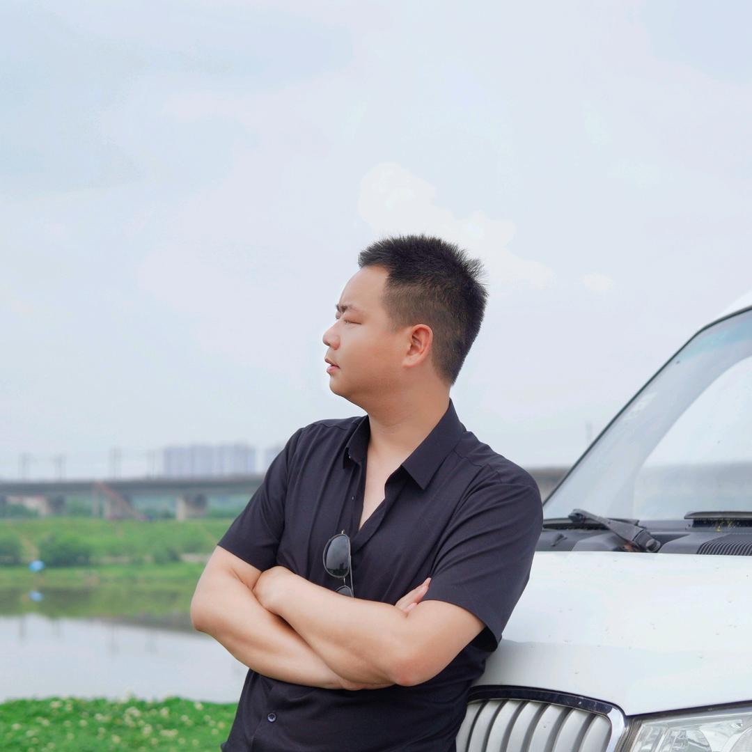 刘大炮面包车