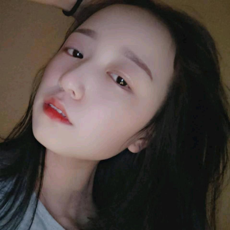 周周  ‘