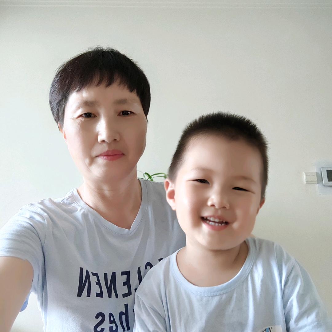 五世同堂，中间户（71年🐷）