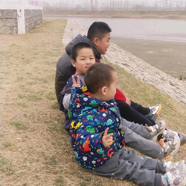 三孩子的妈