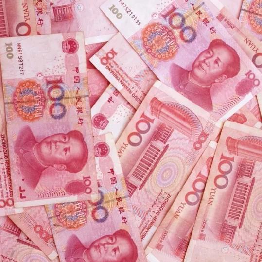 冬天💐的💐雪💐花💐满💐天💐飞