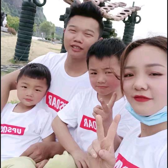 勇哥水晶之家