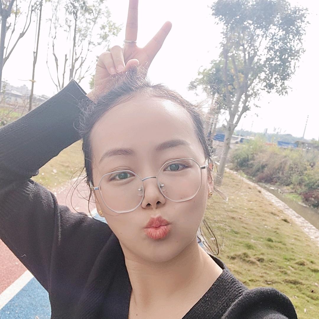 小茜