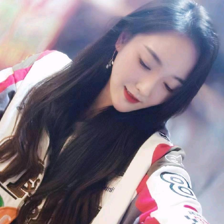 我是元宝吖🌸