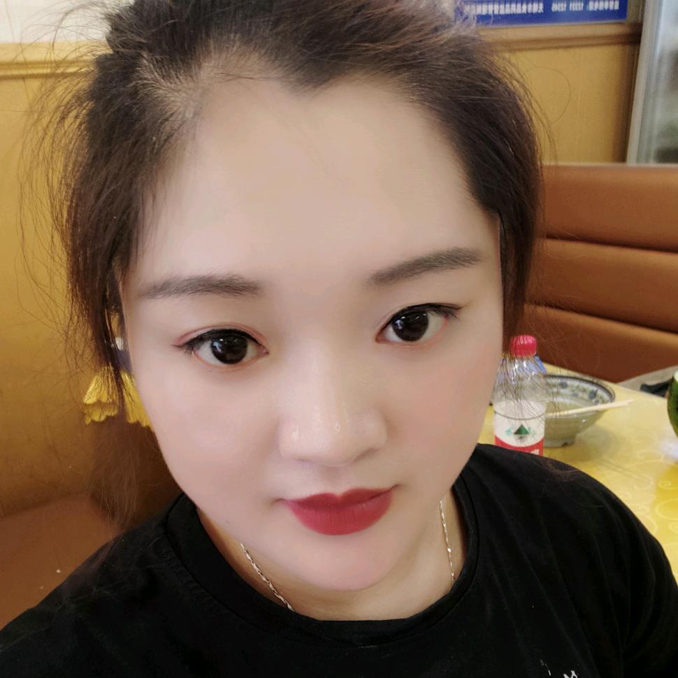 经典烧烤龙虾KTV包厢