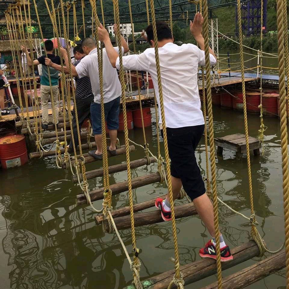 嘎嘎散养兔