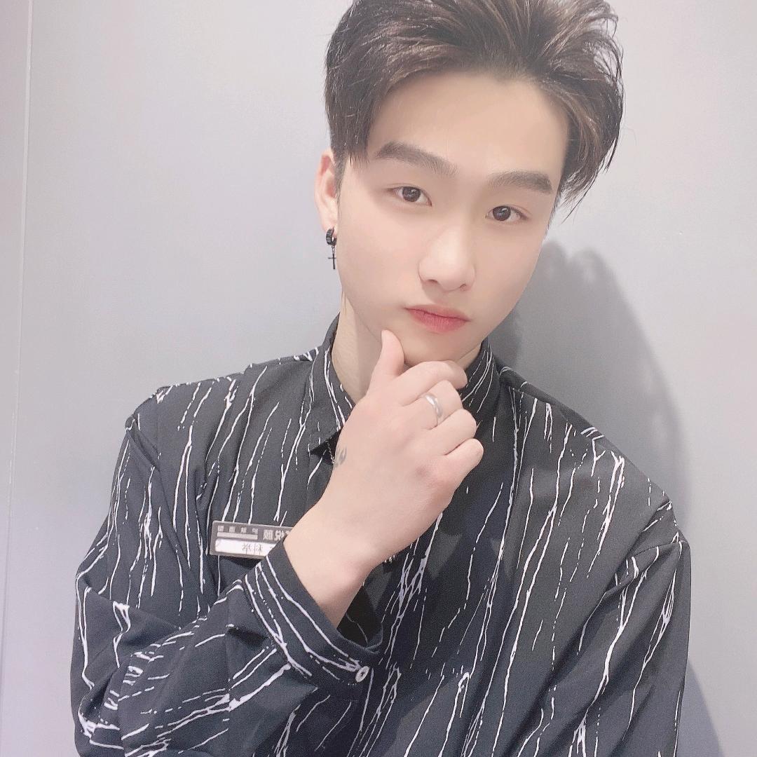 黎明发型设计总监