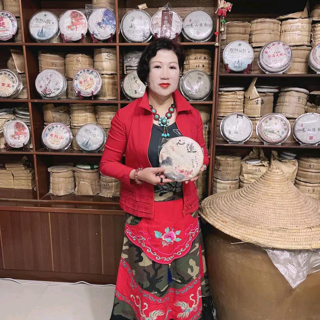 小城故事