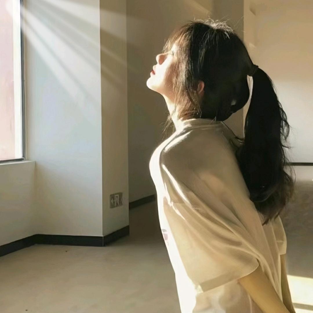 七七~ ❤️