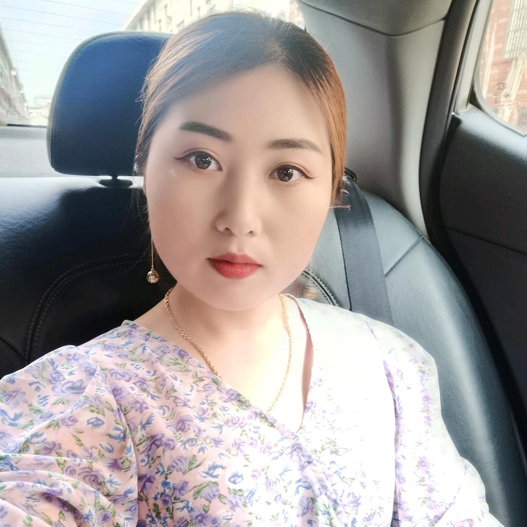 欣欣美妆护肤店
