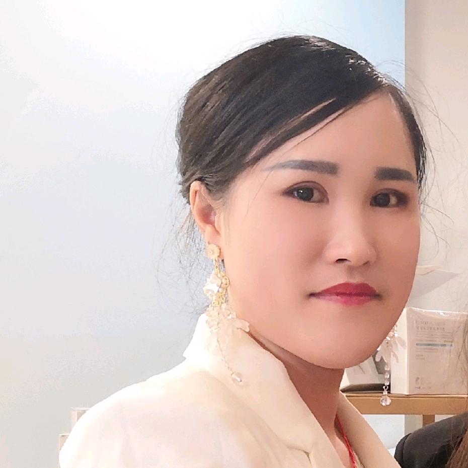 小王 琴