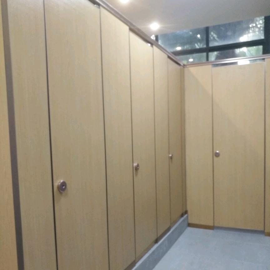 专业卫生间隔断