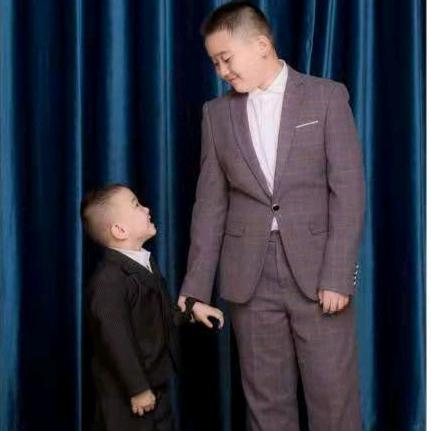 奋斗路上的行人