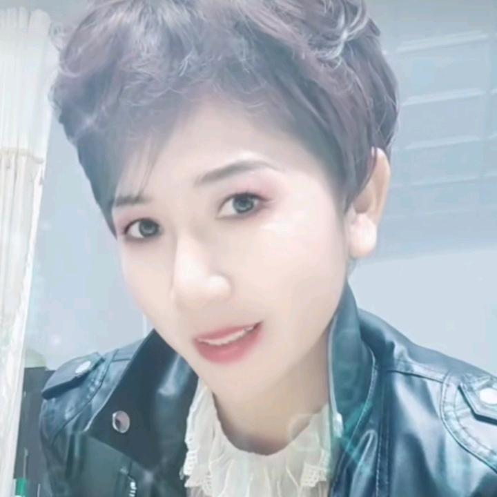 同德街温姐养生养发馆:白发转黑发开背洗脸