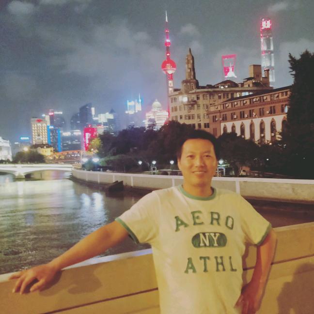 清雅淡然