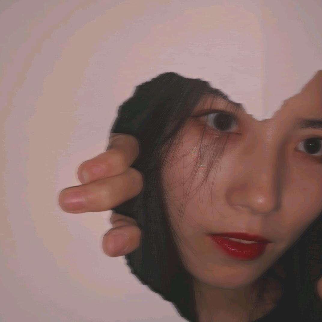 娟娟超爱笑