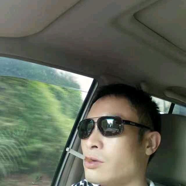 人保财险廖红斌