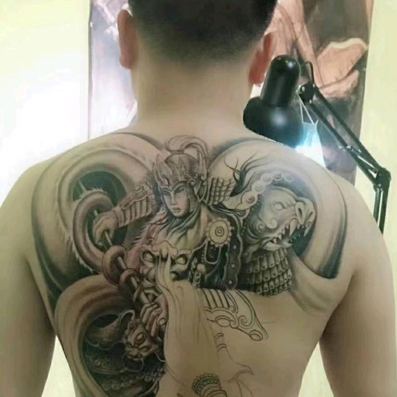 火火斌少